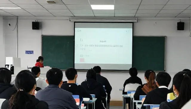 线上教学是否真的能替代线下教学？