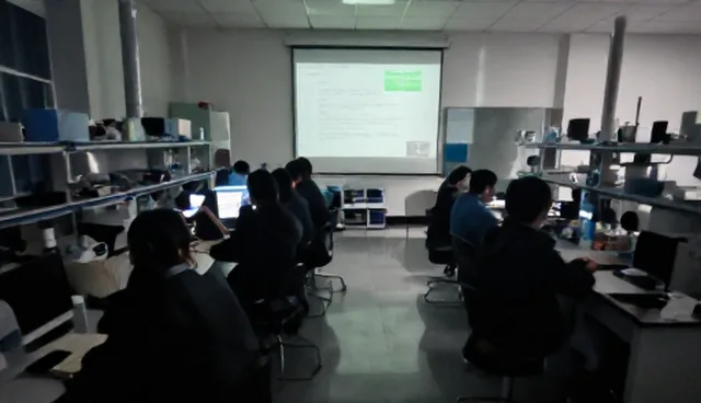 课程体系如何匹配不同性能需求与适用条件